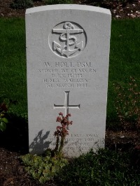 Klagenfurt War Cemetery - Holt, William